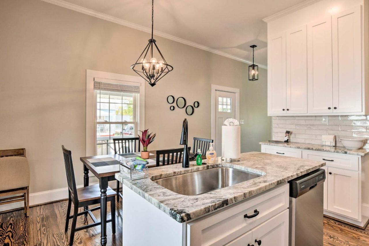 Ideally Located Penne Place With Deck And Grill Гринвилл Экстерьер фото