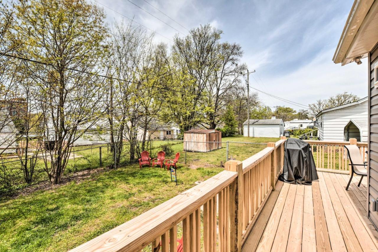 Ideally Located Penne Place With Deck And Grill Гринвилл Экстерьер фото